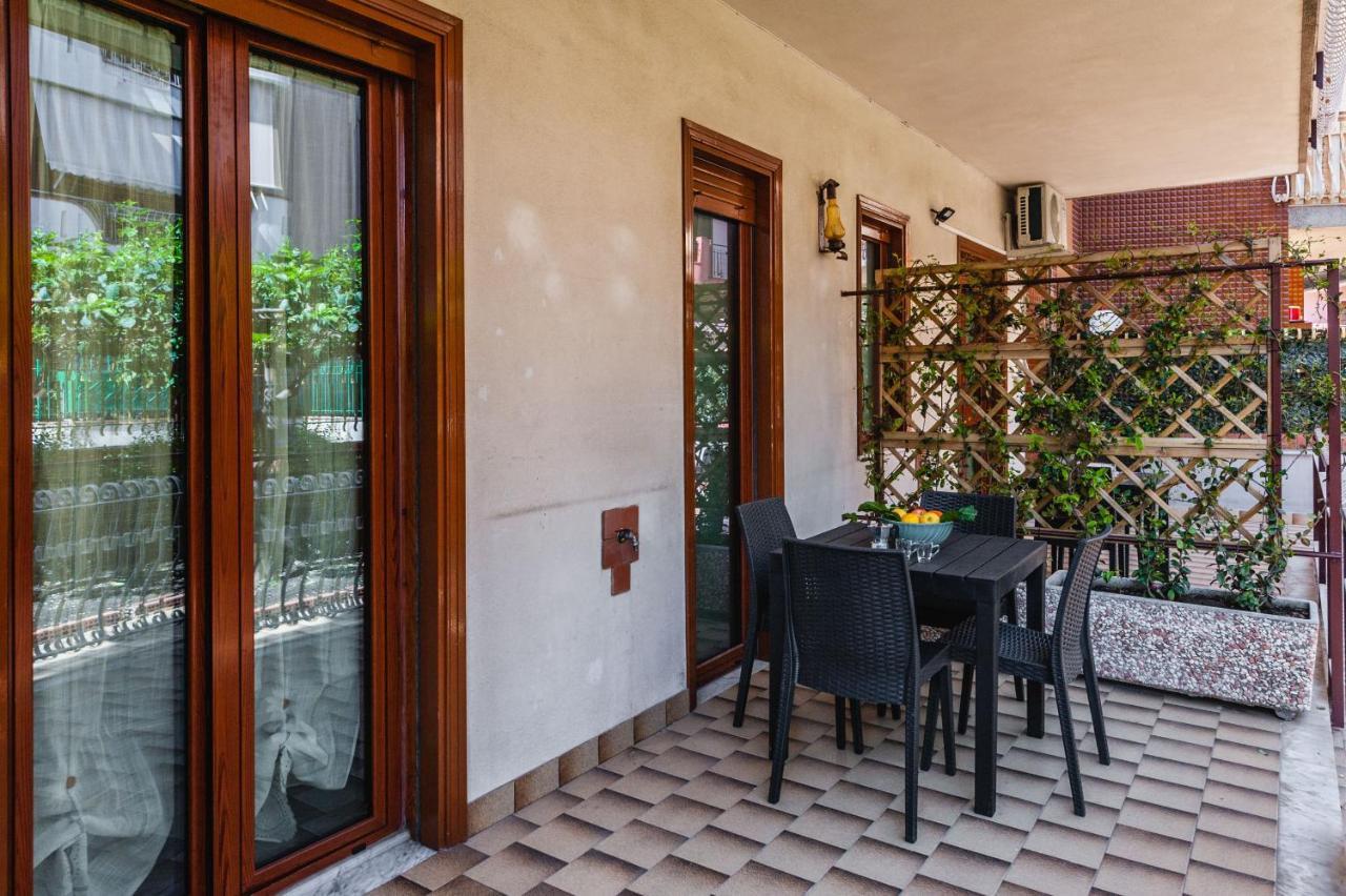 Lemon Tree Apartments By Wonderful Italy Giardini-Naxos Exterior foto